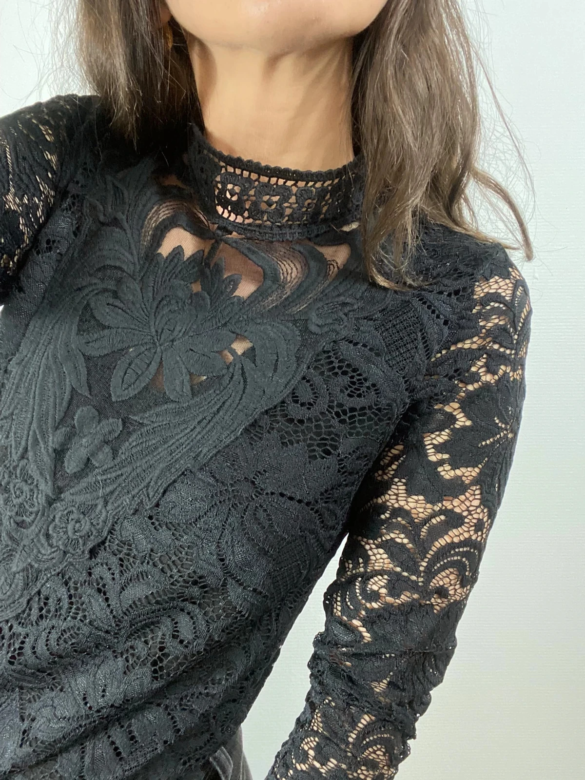 Top vintage com bordado da noire – photo 10